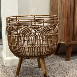 Large Plant Base Holder 