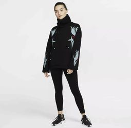 Nike Funnel-Neck Training Pullover Black Graphic Active Wear • Sz M • BV4536-010