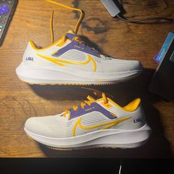 NIKE ZOOM PEGASUS 40 “LSU”
