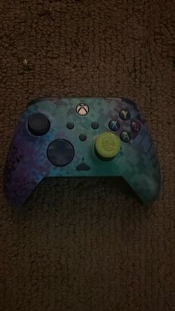 Xbox controller with grip