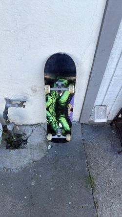Skateboard