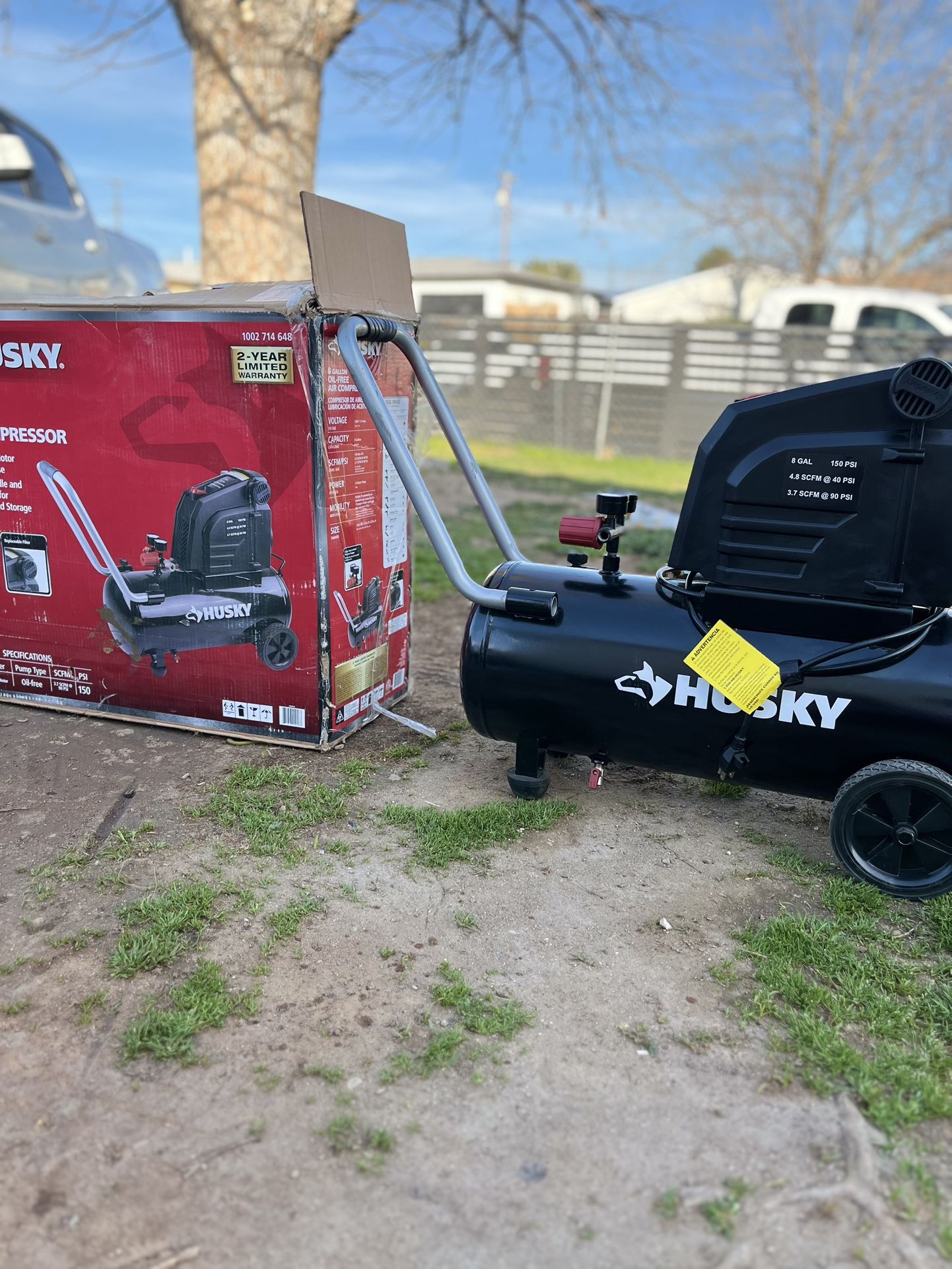 Husky 8 Gallon 150PSI Hotdog Air Compressor