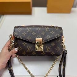 Louis Vuitton classic printed single-shoulder crossbody bag