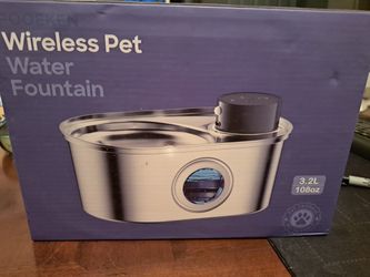 Wireless PET Water Station! New in Box!