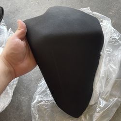 NEW Panigale V2, V4 Passenger Seat