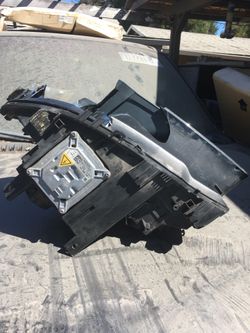 2008 BMW X3 SI headlight parts