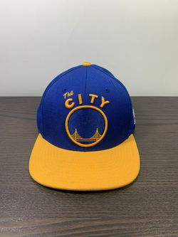 Golden State Warriors Mitchell & Ness NBA Logo The City Snapback Cap Hat Mens