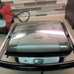 Grill/ Panini Grill / Toaster