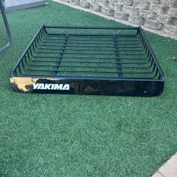 Used Once Yakima Mega warrior 