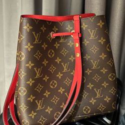 Louis Vuitton bucket bag