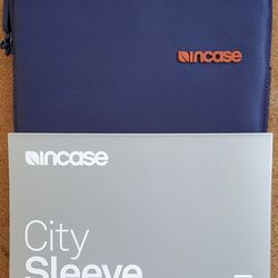 INCASE Gadget Protective Sleeve