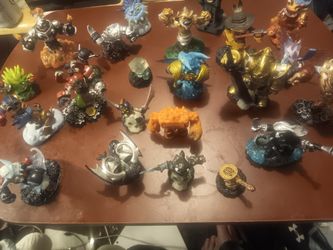 Skylander Game  Pieces 