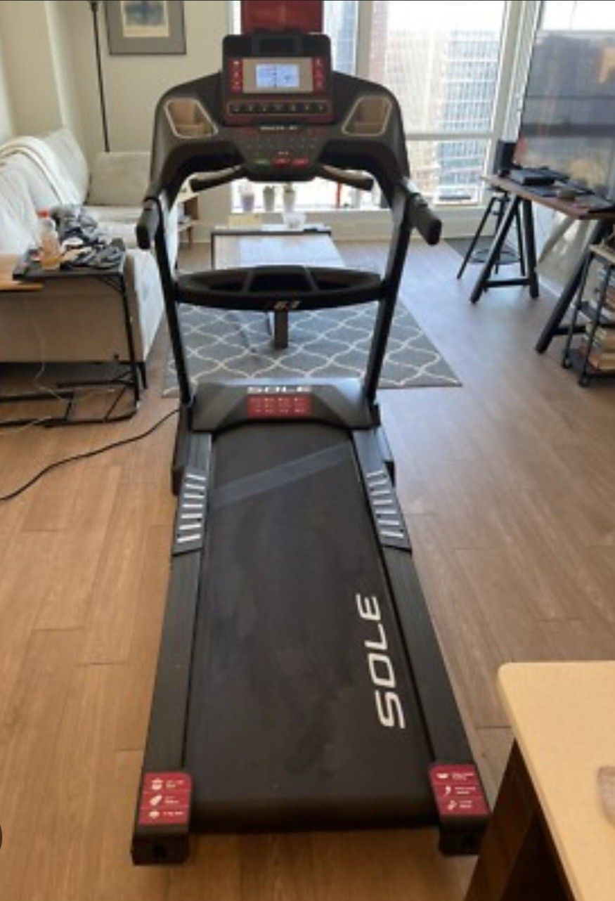 Sole Treadmill F63 and Elliptical E25