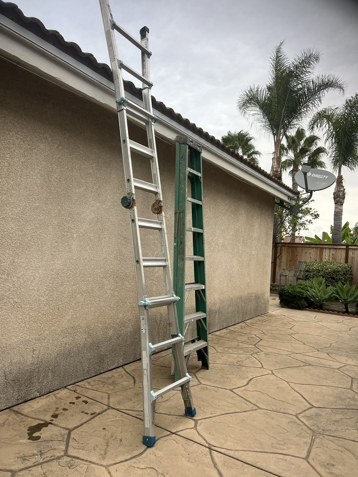 2 Ladders $ 90