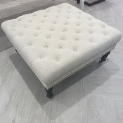 Square Linen Bench Tufted