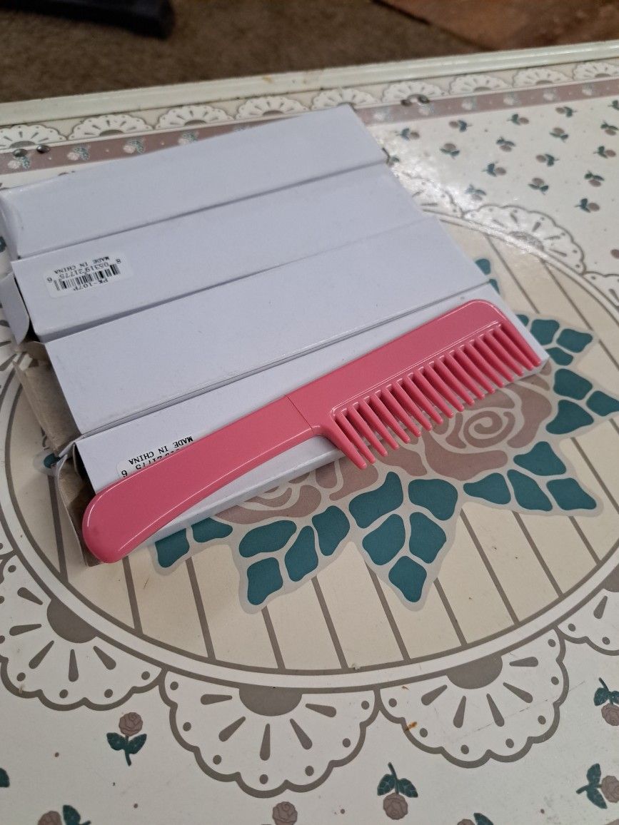 Pink comb for long hair and security