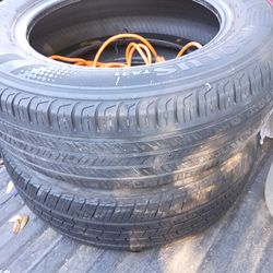 2 New Kuhmo Tires 195/65 R15 91T