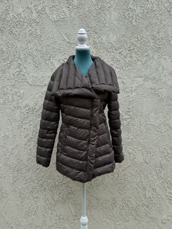 TAHARI ASYMMETRIC Down PUFFER Jacket - Small