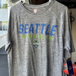 Seattle Sounders Mens L T-shirt NWT
