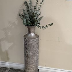 Big vase 