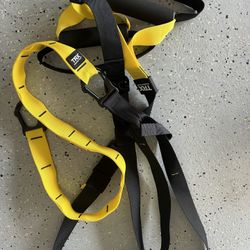 TRX suspension trainer
