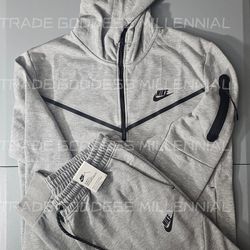 2 PIECE SET ( T NIKE)