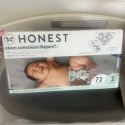 Honest diapers size 2