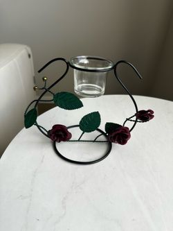 Tea light holder decor piece