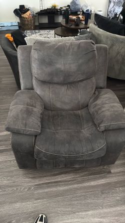 Very Comfy Recliner