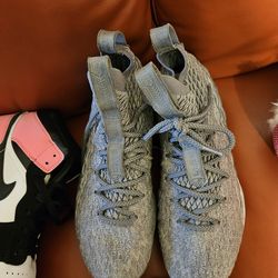 NIKE Lebron nuevos sise 7 Y vea fotos x el precio