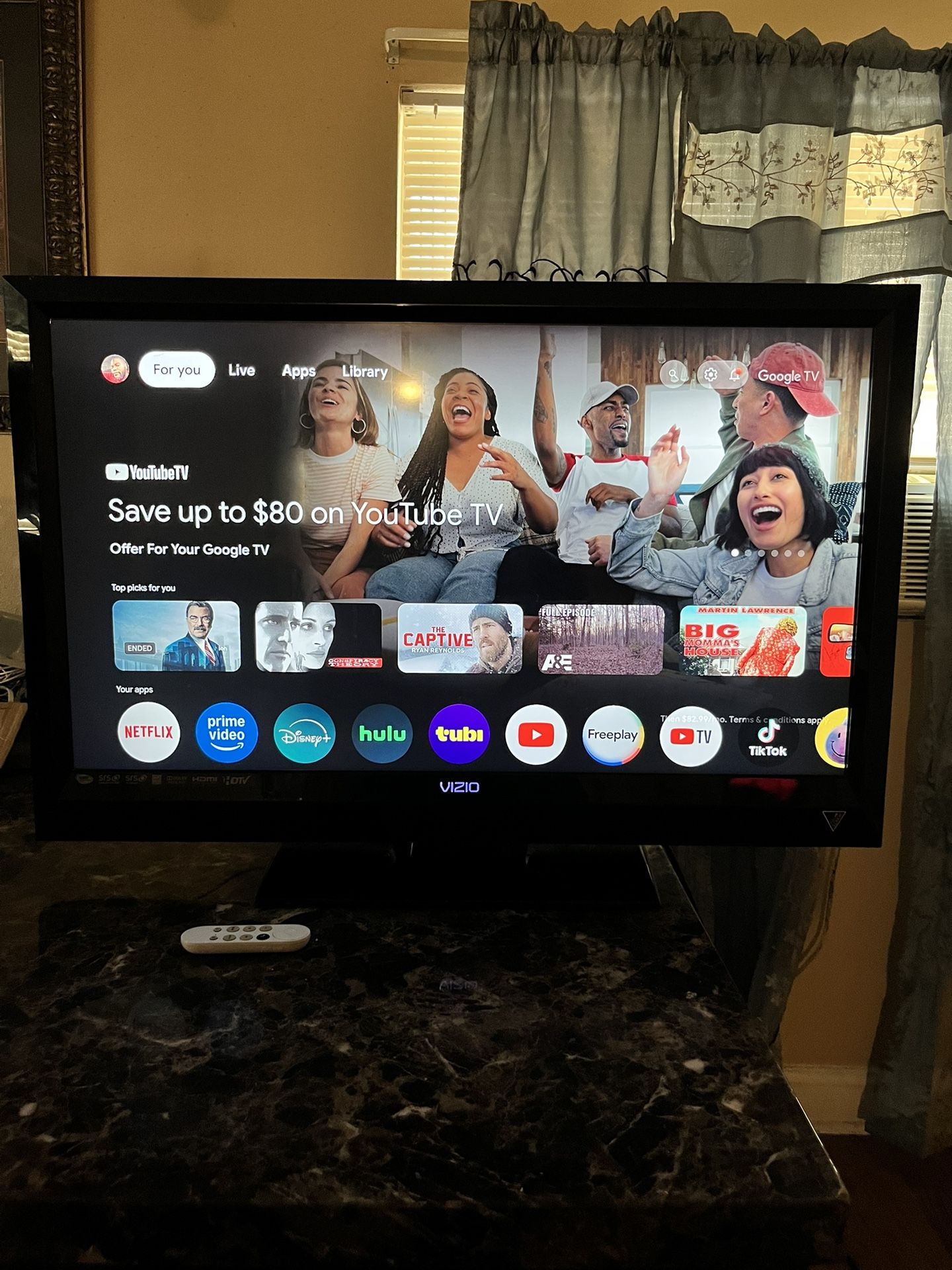 Vizio 40 In & Chromecast