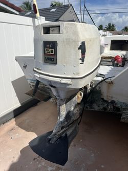 1982 Johnson 120 HP V4