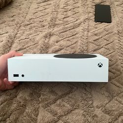 Xbox Series S (READ DESCRIPTION)