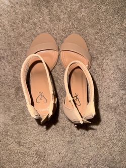 Tan block heels size 5.5