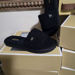 MICHAEL KORS SIZE 10...11