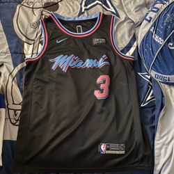 Wade Jersey