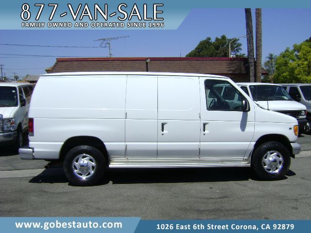 2002 Ford Econoline Cargo