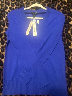 100% cashmere sweaters xs