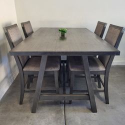 Table 4 Chairs Good Condition