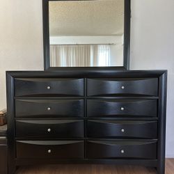 Dresser Set For Sale