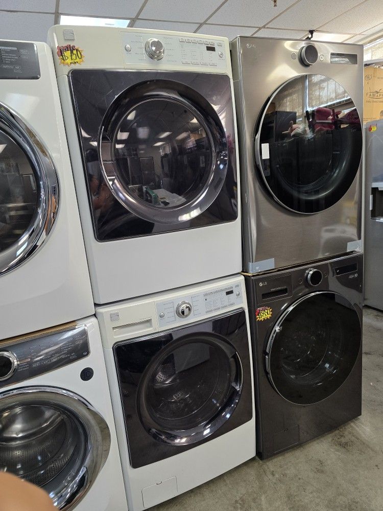KENMORE ELITE STEAM JUMBO FRONT LOAD WASHER AND GAS DRYER SET