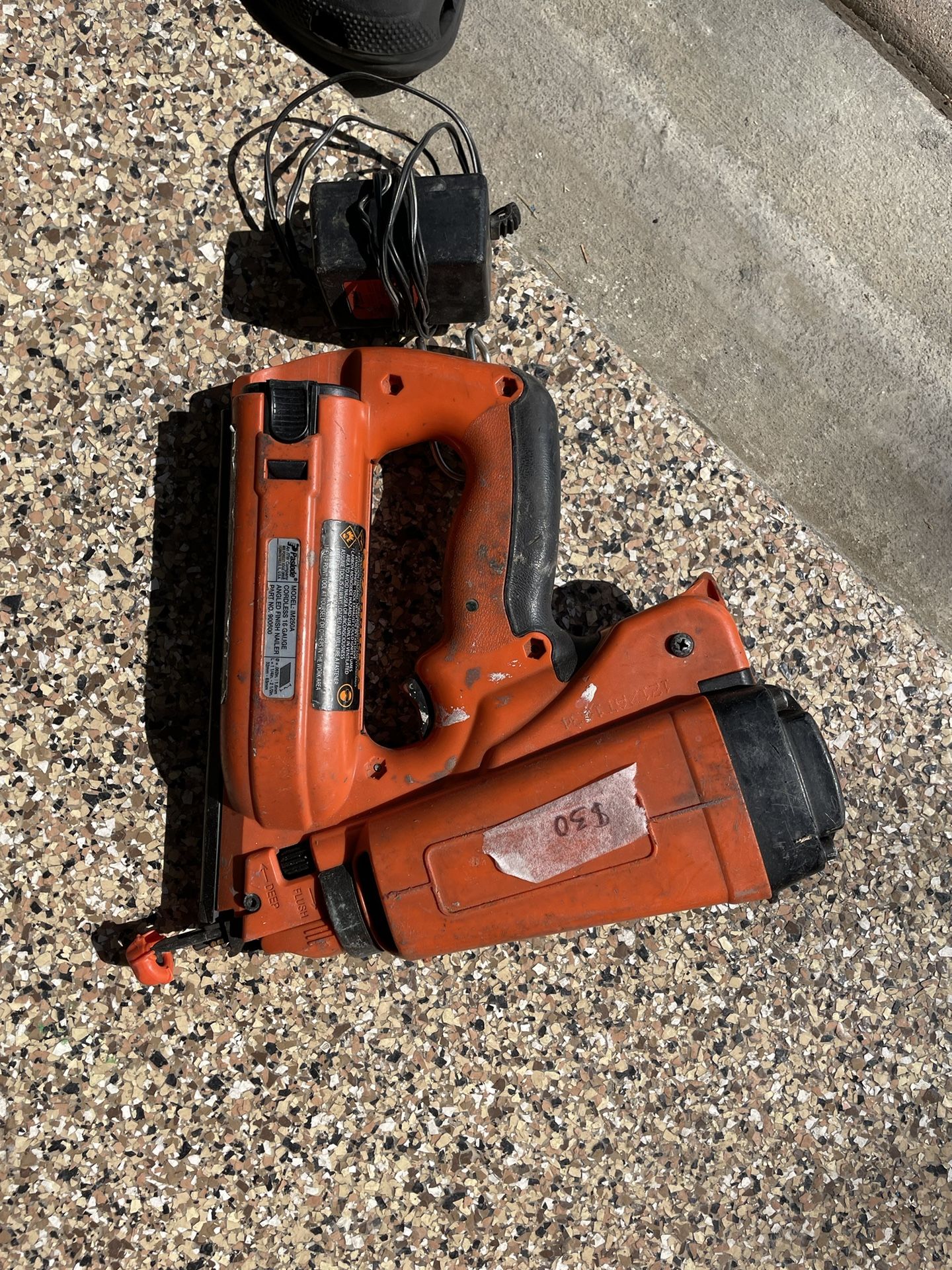 Angled Finish Nailer