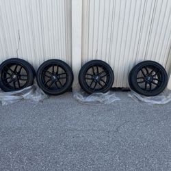 18” (4) 5x112mm - Run Flats And Rims (Black)