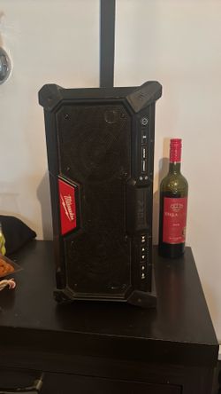 Milwaukee jobsite speaker