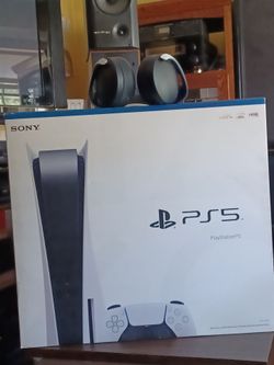 PS5 DISC SYSTEM WITH PLAYSTATION WIRELESS HEADPHONES $600 FINAL PRICE READ DESCRIPTION