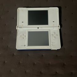 Nintendo DSI