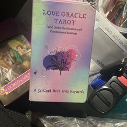Love Oracle Tarot Spirit, Animals The Romance Angles