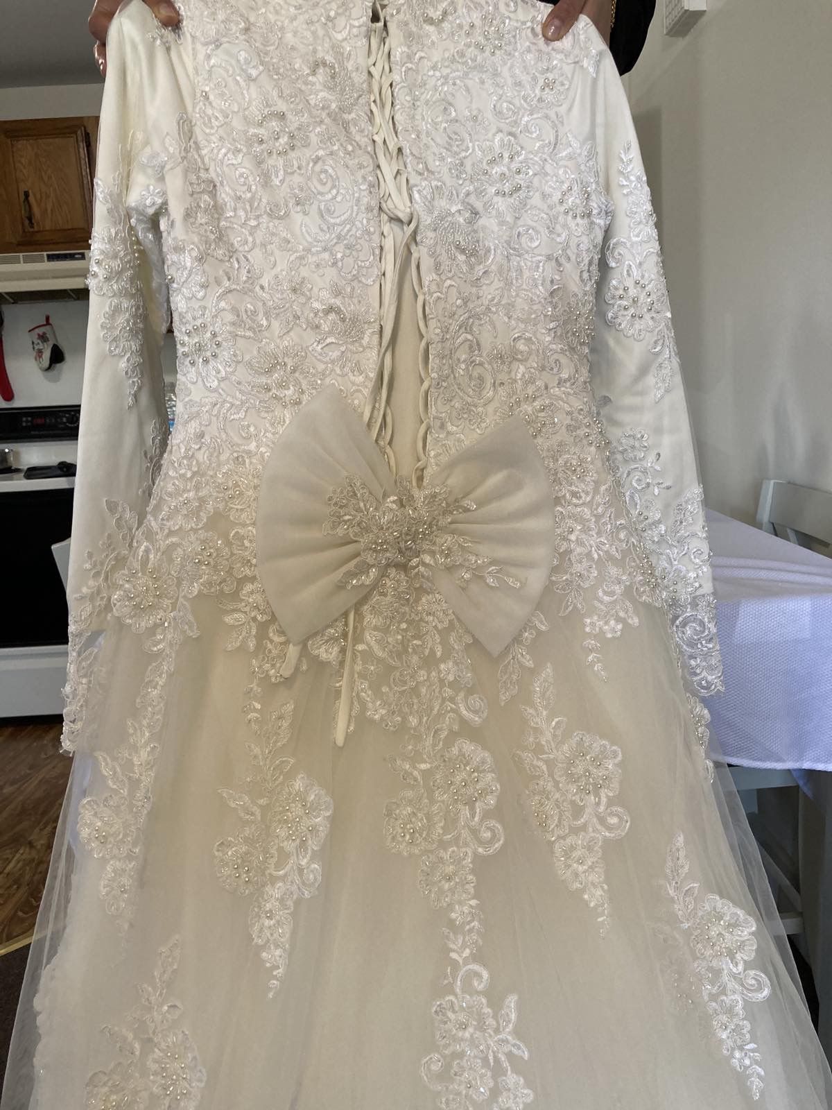  Size small And medium Wedding dress