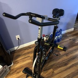 Indoor Cycling Exercise-Bike