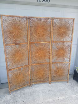 Vintage BOHO Sunburst Natural Wicker Screen